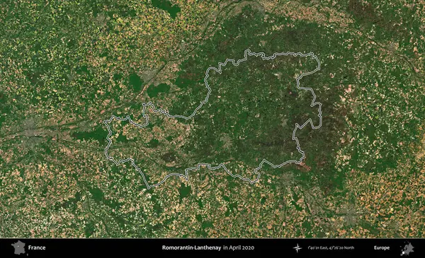 Romorantin-Lanthenay. Nisan 2020 'de çekilen Kopernik Nöbetçi karolarından oluşan bir uydu görüntüsünde Fransa' nın idari bölgesinin ana hatlarını çizdim.