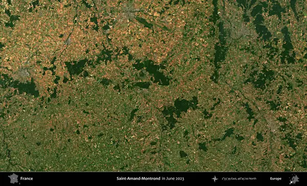 Saint-Amand-Montrond. Copernicus Sentinel 'in Haziran 2023' te çekilmiş uydu görüntüsü üzerine Fransa 'nın idari bölgesi.