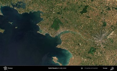 Aziz Nazaire. Copernicus Sentinel 'in Temmuz 2020' de çekilmiş uydu görüntüsü üzerine Fransa 'nın idari bölgesi.