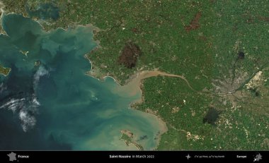 Aziz Nazaire. Copernicus Sentinel 'in Mart 2022' de çekilmiş uydu görüntüsü üzerine Fransa 'nın idari bölgesi.