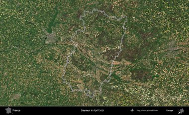 Saumur. Copernicus Sentinel 'in Nisan 2021' de çekilen uydu görüntüsünde Fransa 'nın idari bölgesinin ana hatları belirlendi.