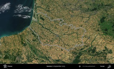 Biraz daha. Eylül 2023 'te çekilen Copernicus Sentinel karolarından oluşan bir uydu görüntüsünde Fransa' nın idari bölgesinin ana hatlarını çizdim.