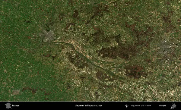 Saumur. Copernicus Sentinel 'in Şubat 2021' de çekilmiş uydu görüntüsü üzerine Fransa 'nın idari bölgesi.