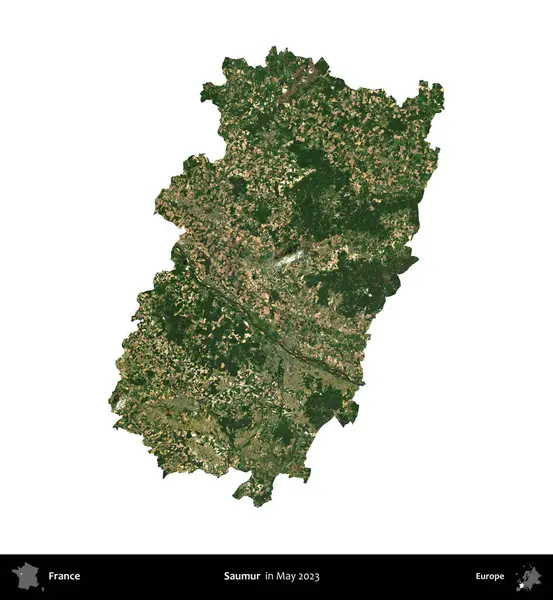 Saumur. Fransa 'nın idari bölgesi, Mayıs 2023' te çekilen Kopernik Nöbetçi karolarından oluşan bir uydu görüntüsüyle beyaza izole edildi.