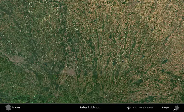 Hedefler. Copernicus Sentinel 'in Temmuz 2022' de çekilmiş uydu görüntüsü üzerine Fransa 'nın idari bölgesi.