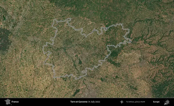 Tarn-et-Garonne. Copernicus Sentinel 'in Temmuz 2022' de çekilen uydu görüntüsünde Fransa 'nın idari bölgesinin ana hatları belirlendi.