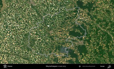 Vitry-le-Francois. Haziran 2023 'te çekilen Copernicus Sentinel karolarından oluşan bir uydu görüntüsünde Fransa' nın idari bölgesinin ana hatları belirlendi.