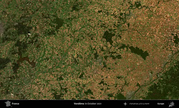 Vendome. Copernicus Sentinel 'in Ekim 2021' de çekilmiş uydu görüntüsü üzerine Fransa 'nın idari bölgesi.