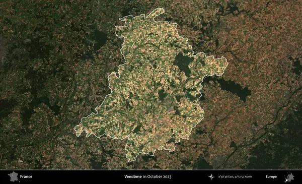 Vendome. Fransa 'nın idari alanı, Ekim 2023' te çekilen Kopernik Nöbetçi karolarından oluşan koyu renkli bir uydu görüntüsü üzerinde vurgulandı ve özetlendi.