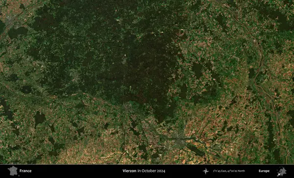 Vierzon. Copernicus Sentinel 'in Ekim 2024' te çekilmiş uydu görüntüsü üzerine Fransa 'nın idari bölgesi.