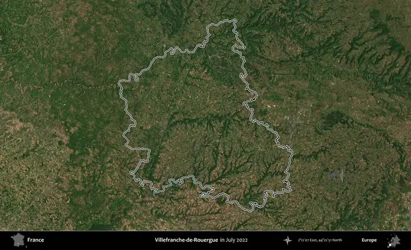 Villefranche-de-Rouergue 'da. Copernicus Sentinel 'in Temmuz 2022' de çekilen uydu görüntüsünde Fransa 'nın idari bölgesinin ana hatları belirlendi.