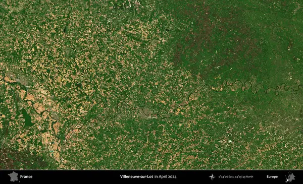 Villeneuve-sur-Lot. Copernicus Sentinel 'in Nisan 2024' te çekilmiş uydu görüntüsü üzerine Fransa 'nın idari bölgesi.