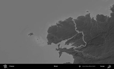 Brest. Gri tonlu yükseklik haritasında Fransa 'nın idari bölgesinin ana hatları çizilmiş