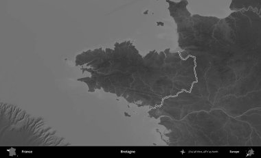 Bretagne. Gri tonlu yükseklik haritasında Fransa 'nın idari bölgesinin ana hatları çizilmiş