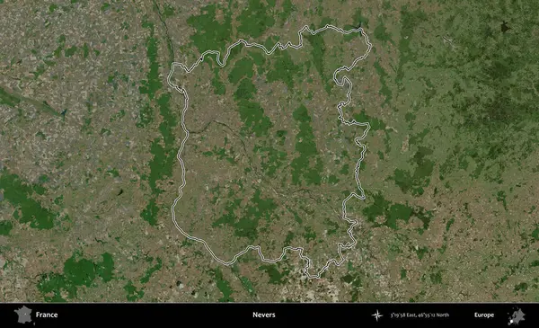 Nevers. B uydusundaki görüntülerde Fransa 'nın idari bölgesinin ana hatları belirlenmiş.