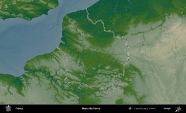 Hauts-de-France. Renkli bir yükseklik haritasında Fransa 'nın ana yönetim alanı belirtilmiş