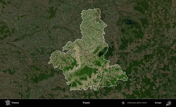 Troyes. Fransa 'nın idari alanı koyu renkli bir B uydusu görüntüsüyle vurgulandı ve özetlendi