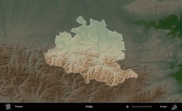 Ariege. Fransa 'nın idari alanı koyu renkli bir yükseklik haritasına vurgulandı ve özetlendi