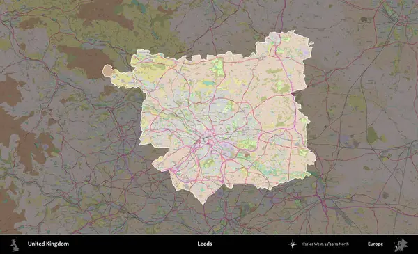 Leeds. Birleşik Krallık 'ın idari alanı koyu renk bir OpenStreetMap Standart Haritası üzerine vurgulanmış ve özetlenmiştir
