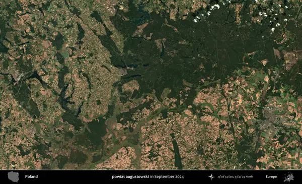 powiat augustowski. Eylül 2024 'te çekilen Kopernik Sentinel karolarından oluşan uydu görüntüsü üzerine Polonya' nın idari bölgesi