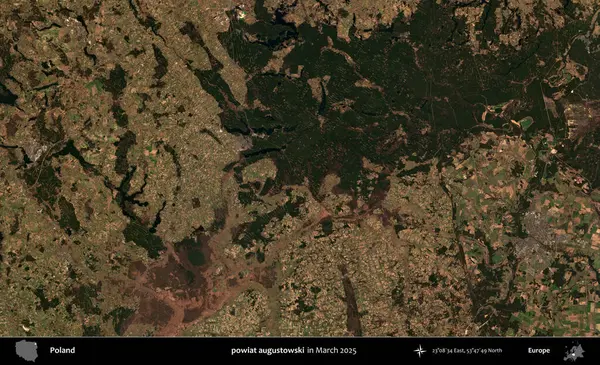 powiat augustowski. Copernicus Sentinel 'in Mart 2025' te çekilmiş uydu görüntüsü üzerine Polonya 'nın idari bölgesi
