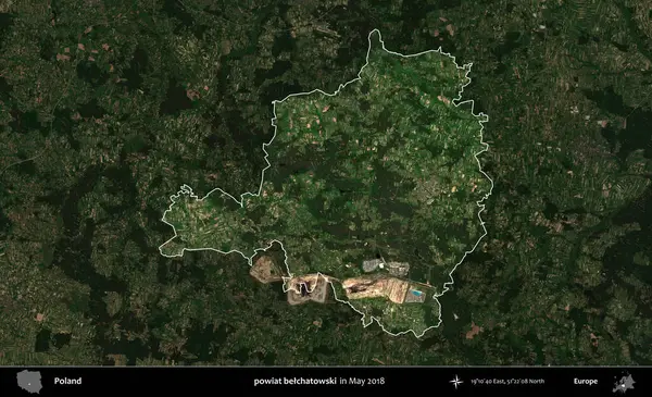 powiat belchatowski. Polonya 'nın idari alanı, Mayıs 2018' de çekilen Kopernik Nöbetçi karolarından oluşan koyu renkli bir uydu görüntüsüyle vurgulandı ve özetlendi