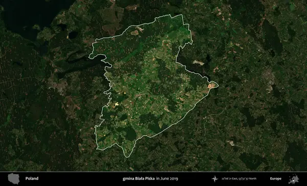 gmina Biala Piska. Polonya 'nın idari alanı, Haziran 2019' da çekilen Kopernik Nöbetçi karolarından oluşan koyu renkli bir uydu görüntüsü üzerine vurgulandı ve özetlendi.