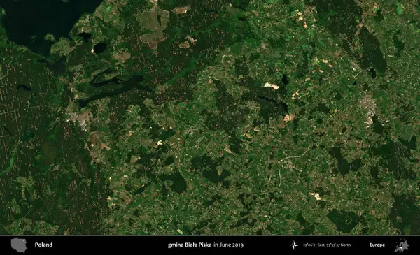 gmina Biala Piska. Copernicus Sentinel 'in Haziran 2019' da çekilmiş uydu görüntüsü üzerine Polonya 'nın idari bölgesi.