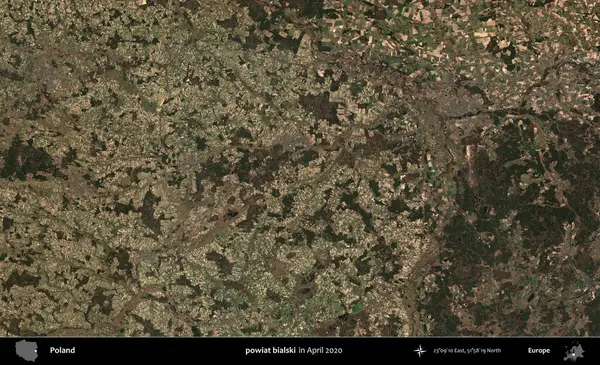 powiat bialski. Nisan 2020 'de Copernicus Sentinel karolarından oluşan bir uydu görüntüsü üzerine Polonya' nın idari bölgesi