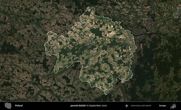powiat bialski. Polonya 'nın idari alanı, Eylül 2020' de çekilen Kopernik Nöbetçi karolarından oluşan koyu renkli bir uydu görüntüsü üzerine vurgulandı ve özetlendi