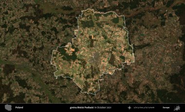gmina Bielsk Podlaski. Polonya 'nın idari alanı, Ekim 2021' de çekilen Kopernik Nöbetçi karolarından oluşan koyu renkli bir uydu görüntüsü üzerine vurgulandı ve özetlendi