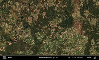 powiat czluchowski. Nisan 2019 'da çekilen Kopernik Sentinel karolarından oluşan bir uydu görüntüsü üzerine Polonya' nın idari bölgesi