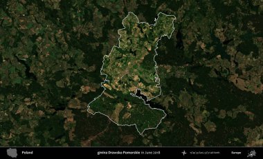 gmina Drawsko Pomorskie. Polonya 'nın idari alanı, Haziran 2018' de çekilen Kopernik Nöbetçi karolarından oluşan koyu renkli bir uydu görüntüsüyle vurgulandı ve özetlendi