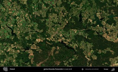 gmina Drawsko Pomorskie. Copernicus Sentinel 'in Haziran 2018' de çekilmiş uydu görüntüsü üzerine Polonya 'nın idari bölgesi