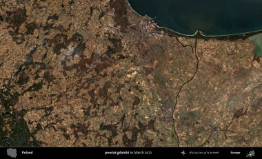 powiat gdanski. Copernicus Sentinel 'in Mart 2022' de çekilmiş uydu görüntüsü üzerine Polonya 'nın idari bölgesi.