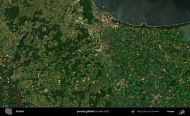 powiat gdanski. Copernicus Sentinel 'in Haziran 2022' de çekilmiş uydu görüntüsü üzerine Polonya 'nın idari bölgesi.