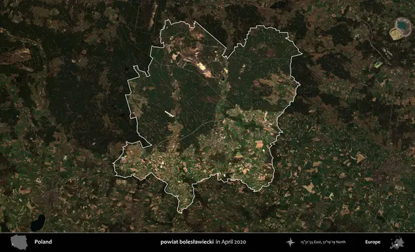 powiat boleslawiecki. Polonya 'nın idari alanı, Nisan 2020' de çekilen Kopernik Nöbetçi karolarından oluşan koyu renkli bir uydu görüntüsü üzerine vurgulandı ve özetlendi