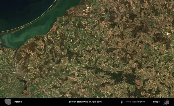 powiat braniewski. Nisan 2019 'da çekilen Kopernik Sentinel karolarından oluşan bir uydu görüntüsü üzerine Polonya' nın idari bölgesi