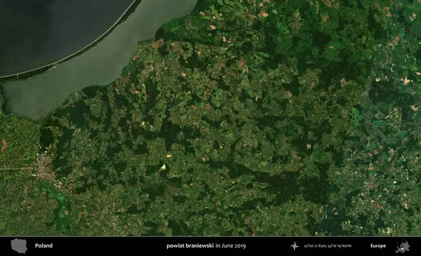 powiat braniewski. Copernicus Sentinel 'in Haziran 2019' da çekilmiş uydu görüntüsü üzerine Polonya 'nın idari bölgesi.