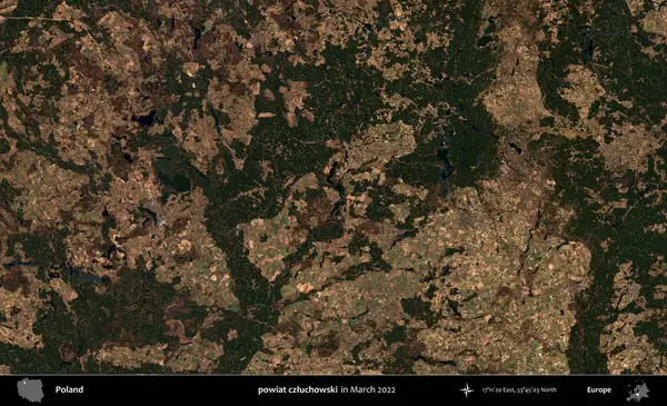 powiat czluchowski. Copernicus Sentinel 'in Mart 2022' de çekilmiş uydu görüntüsü üzerine Polonya 'nın idari bölgesi.