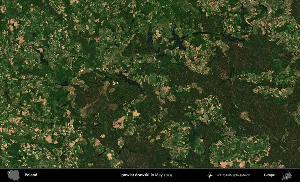 powiat drawski. Mayıs 2024 'te Copernicus Sentinel karolarından oluşan uydu görüntüsü üzerine Polonya' nın idari bölgesi
