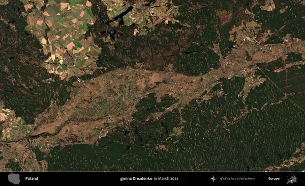 gmina Drezdenko. Copernicus Sentinel 'in Mart 2022' de çekilmiş uydu görüntüsü üzerine Polonya 'nın idari bölgesi.