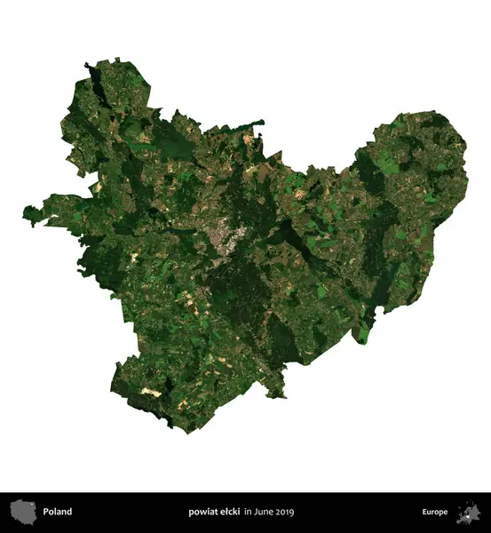 powiat elcki. Polonya idari bölgesi, Haziran 2019 'da çekilen Kopernik Nöbetçi karolarından oluşan bir uydu görüntüsü üzerinde beyaza izole edildi.