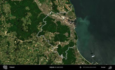 Gdynia. Polonya 'nın idari bölgesini Haziran 2022' de çekilen Kopernik Sentinel karolarından oluşan bir uydu görüntüsü ile özetledik.