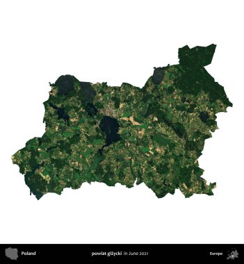powiat gizycki. Polonya idari bölgesi, Haziran 2021 'de çekilen Kopernik Nöbetçi karolarından oluşan bir uydu görüntüsü üzerinde beyaza izole edildi.