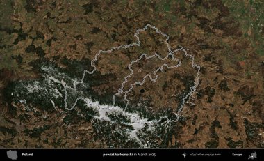 powiat karkonoski. Polonya 'nın idari bölgesinin ana hatları, Mart 2025' te çekilen Kopernik Nöbetçi karolarından oluşan bir uydu görüntüsü üzerine çizildi.