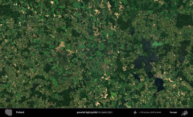 powiat ketrzynski. Copernicus Sentinel 'in Haziran 2021' de çekilmiş uydu görüntüsü üzerine Polonya 'nın idari bölgesi