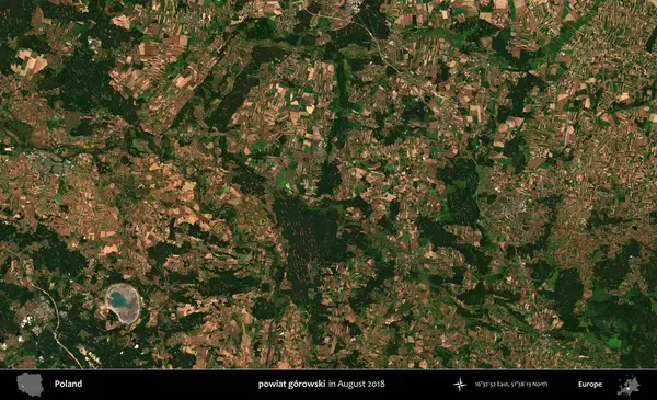 powiat gorowski. Copernicus Sentinel 'in Ağustos 2018' de çekilmiş uydu görüntüsü üzerine Polonya 'nın idari bölgesi