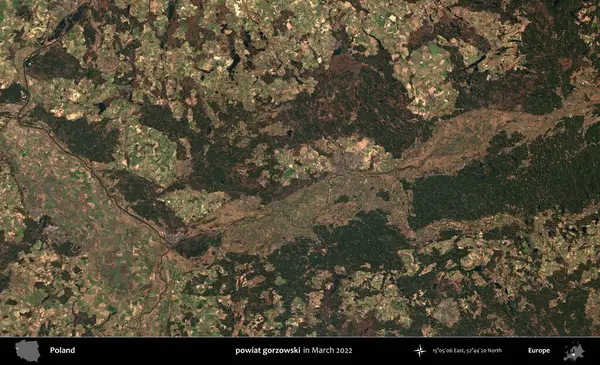powiat gorzowski. Copernicus Sentinel 'in Mart 2022' de çekilmiş uydu görüntüsü üzerine Polonya 'nın idari bölgesi.