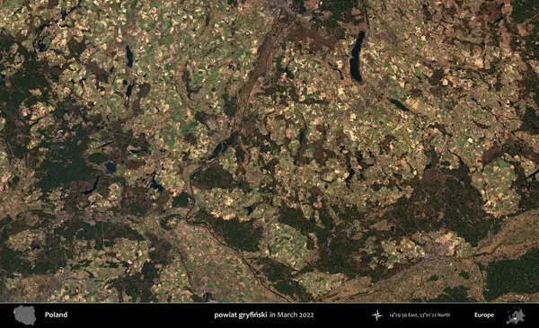 powiat gryfinski. Copernicus Sentinel 'in Mart 2022' de çekilmiş uydu görüntüsü üzerine Polonya 'nın idari bölgesi.